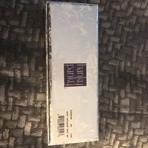 Hanky Panky Accessories - Hanky Panky Garter New in Box with crystals Hanky Panky Accessories - Hanky Panky Garter New in Box with crystals